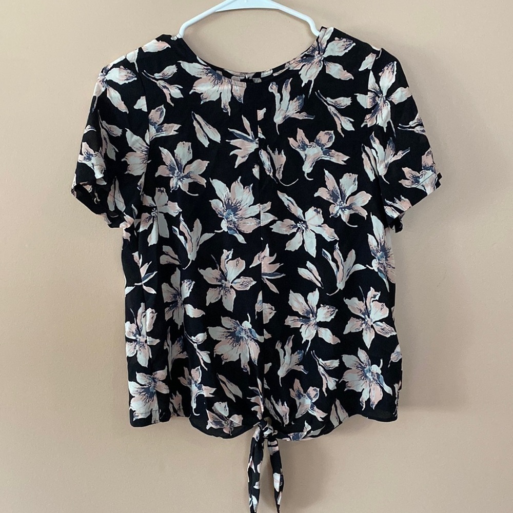 Madewell silk button back top - Picture 1 of 8